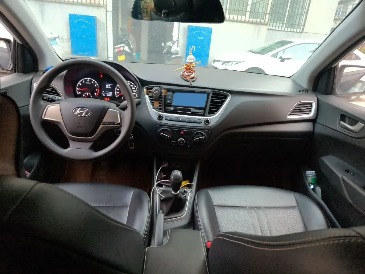2016 Hyundai Verna 1.4L 100HP L4 6MT,autocango,china used car exporter,china ev exporter,chinese used car exporter,chinese used ev exporter