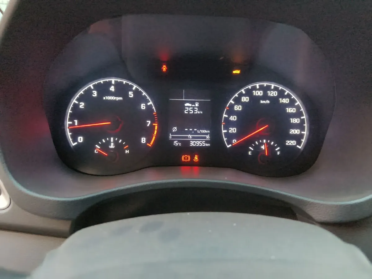 2016 Hyundai Verna 1.4L 100HP L4 6MT,autocango,china used car exporter,china ev exporter,chinese used car exporter,chinese used ev exporter