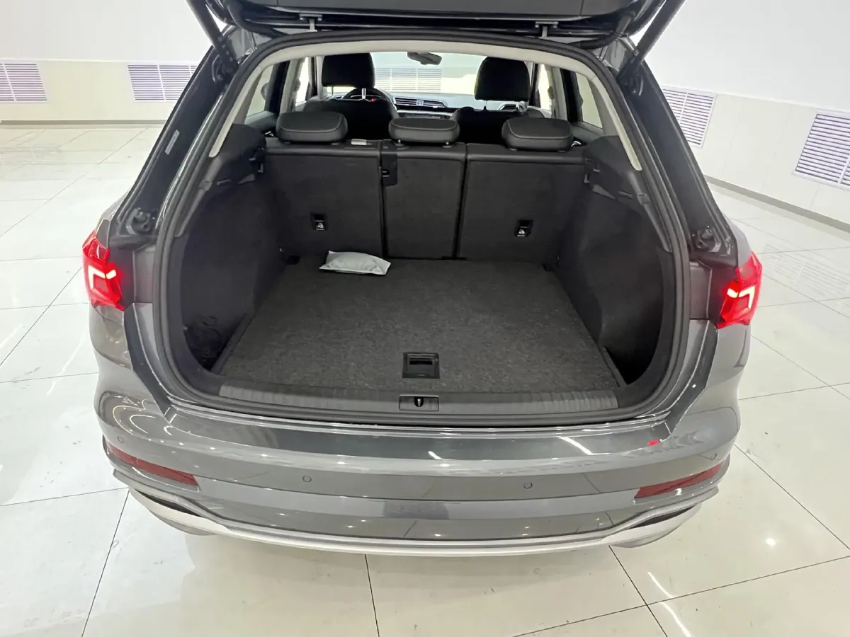 2022 Audi Q3 1.4T 150HP L4 7DCT,autocango,china used car exporter,china ev exporter,chinese used car exporter,chinese used ev exporter