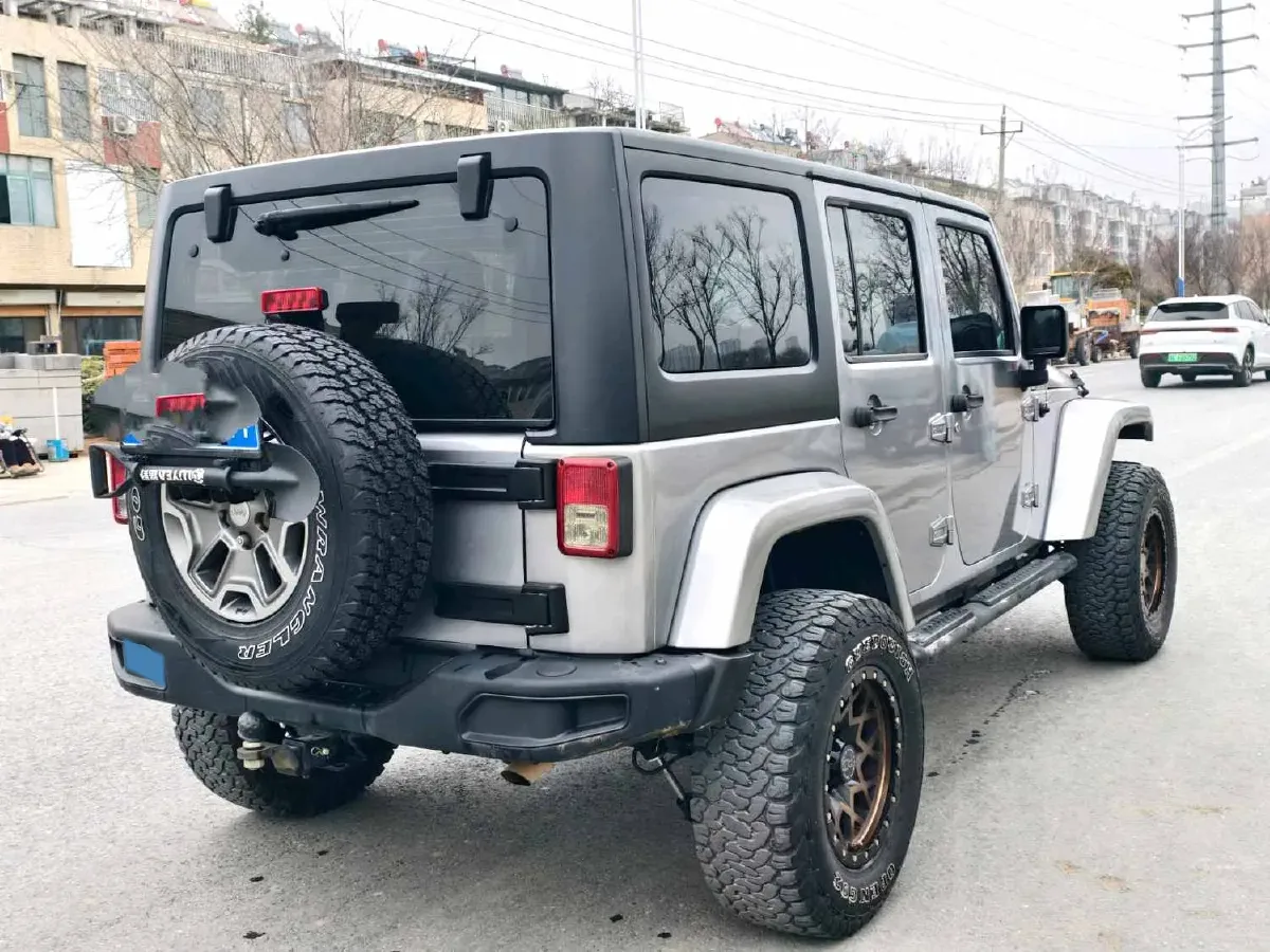 2017 Jeep Wrangler 3.0L 234HP V6 5AT,autocango,china used car exporter,china ev exporter,chinese used car exporter,chinese used ev exporter