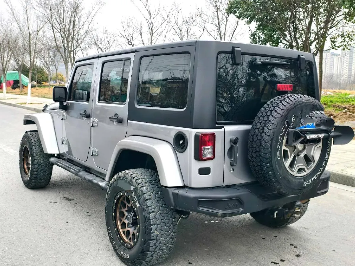 2017 Jeep Wrangler 3.0L 234HP V6 5AT,autocango,china used car exporter,china ev exporter,chinese used car exporter,chinese used ev exporter