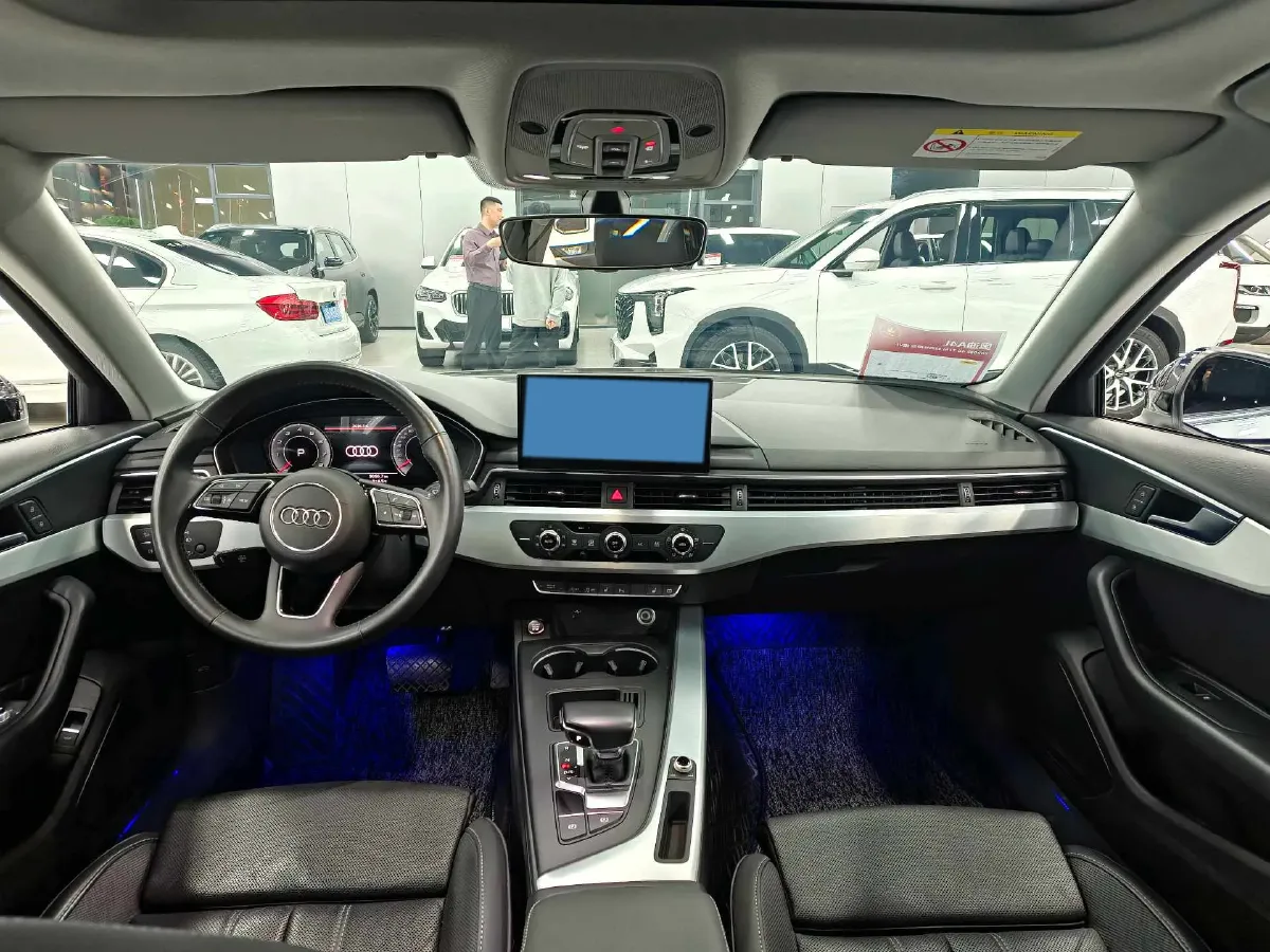 2020 Audi A4L 2.0T 190HP L4 7DCT,autocango,china used car exporter,china ev exporter,chinese used car exporter,chinese used ev exporter