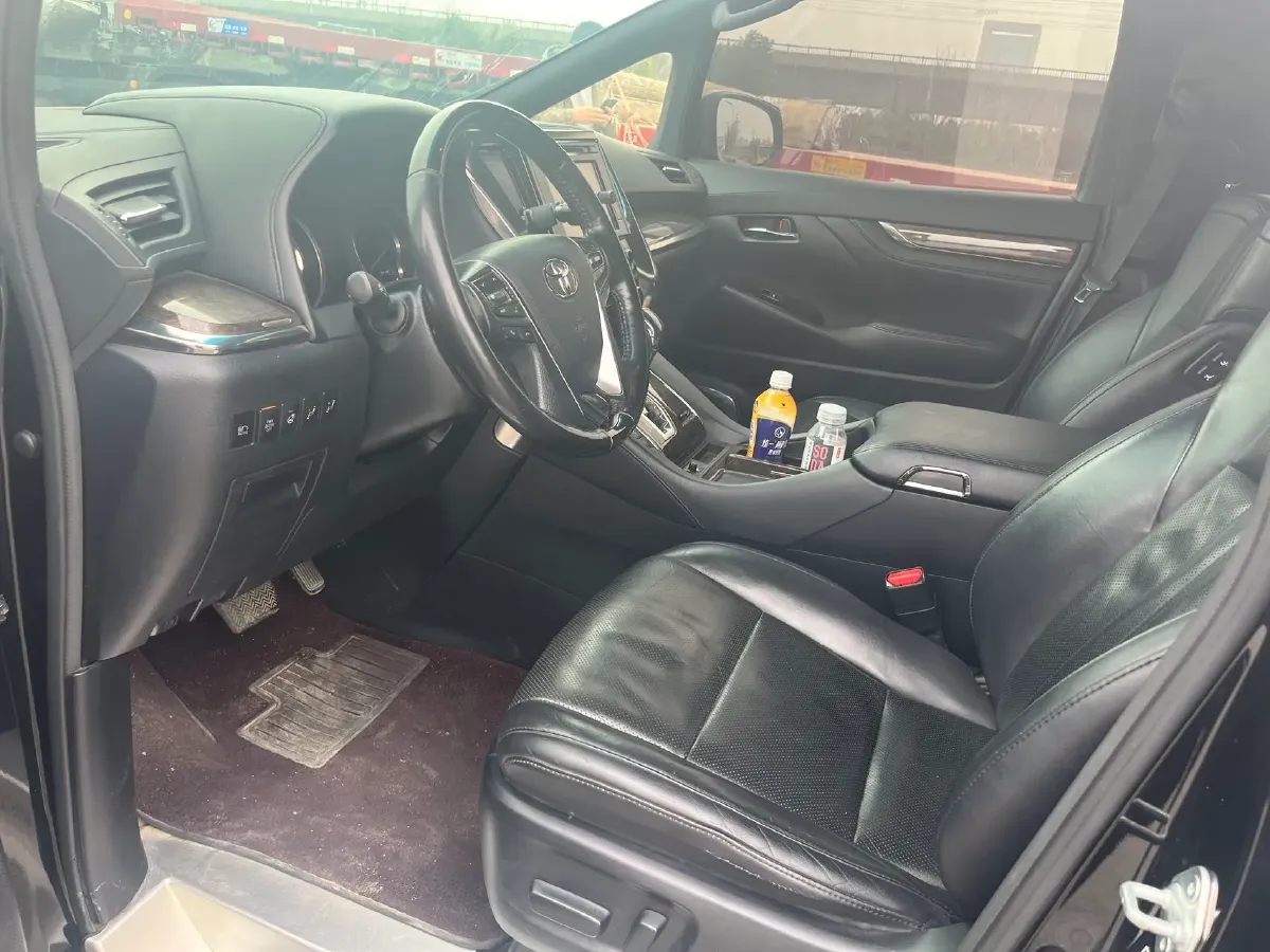 2019 Toyota Vellfire 2.5L 117HP L4 E-CVT Hybrid,autocango,china used car exporter,china ev exporter,chinese used car exporter,chinese used ev exporter