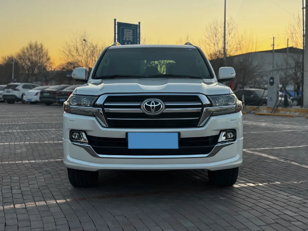 2019 Chevrolet Trax 1.0T 125HP L3 6AT,autocango,china used car exporter,china ev exporter,chinese used car exporter,chinese used ev exporter