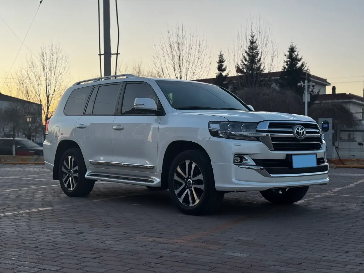 2019 Chevrolet Trax 1.0T 125HP L3 6AT,autocango,china used car exporter,china ev exporter,chinese used car exporter,chinese used ev exporter