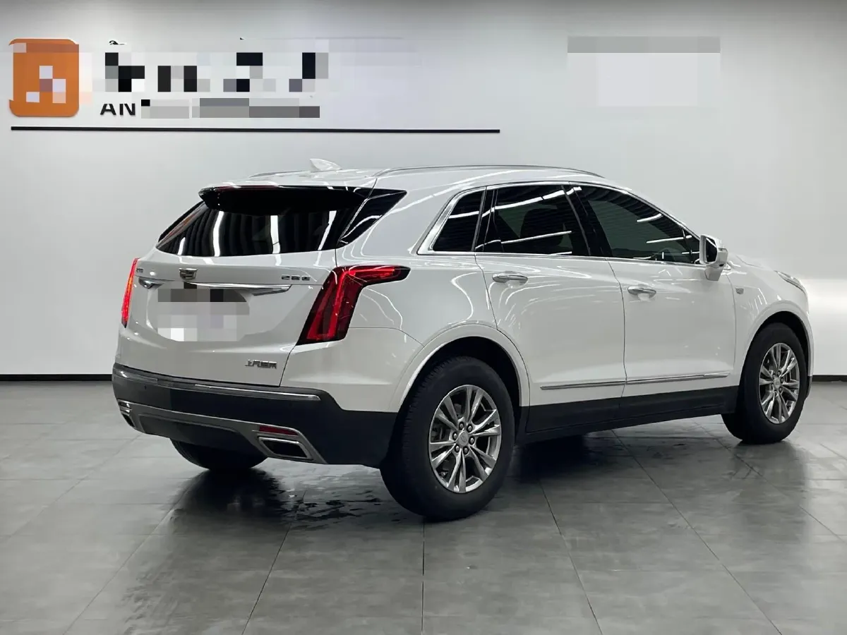 2020 Cadillac XT5 2.0T 241HP L4 9AT,autocango,china used car exporter,china ev exporter,chinese used car exporter,chinese used ev exporter