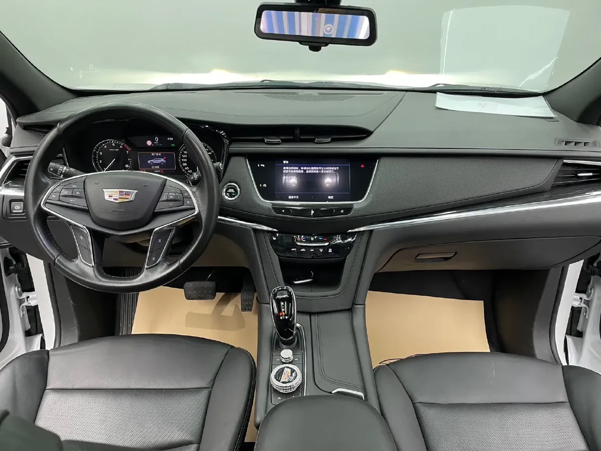 2020 Cadillac XT5 2.0T 241HP L4 9AT,autocango,china used car exporter,china ev exporter,chinese used car exporter,chinese used ev exporter