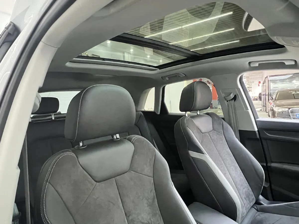 2021 Audi Q3 1.4T 150HP L4 7DCT,autocango,china used car exporter,china ev exporter,chinese used car exporter,chinese used ev exporter