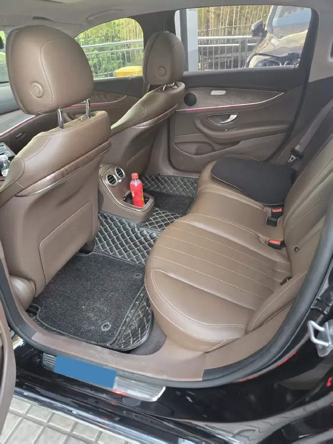 2023 Mercedes-Benz E Class 2.0T 258HP L4 9AT,autocango,china used car exporter,china ev exporter,chinese used car exporter,chinese used ev exporter