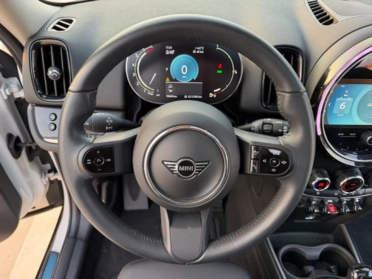 2023 MINI COUNTRYMAN 1.5T 136HP L3 7DCT,autocango,china used car exporter,china ev exporter,chinese used car exporter,chinese used ev exporter