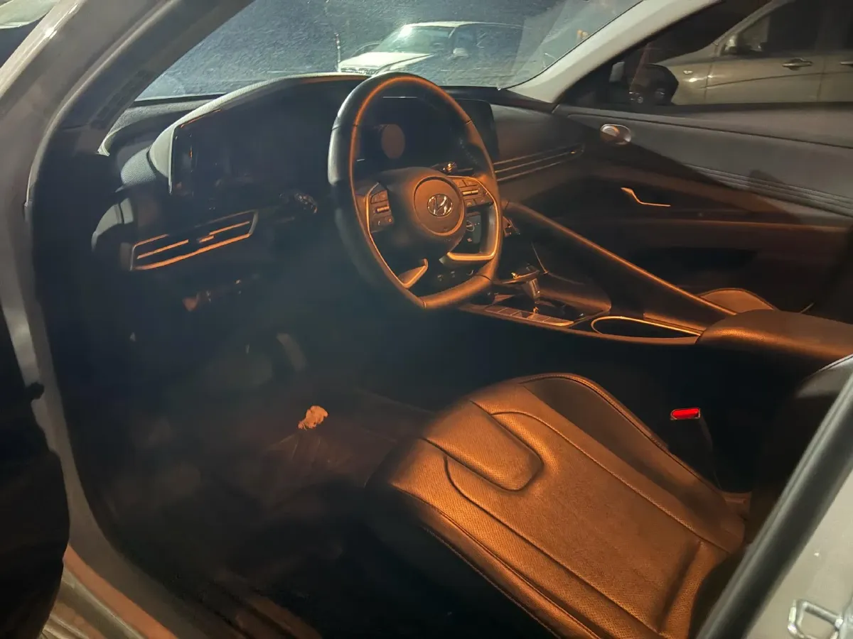 2022 Hyundai Elantra 1.5L 115HP L4 CVT,autocango,china used car exporter,china ev exporter,chinese used car exporter,chinese used ev exporter