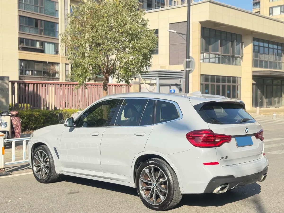 2020 BMW X3 2.0T 252HP L4 8AT,autocango,china used car exporter,china ev exporter,chinese used car exporter,chinese used ev exporter