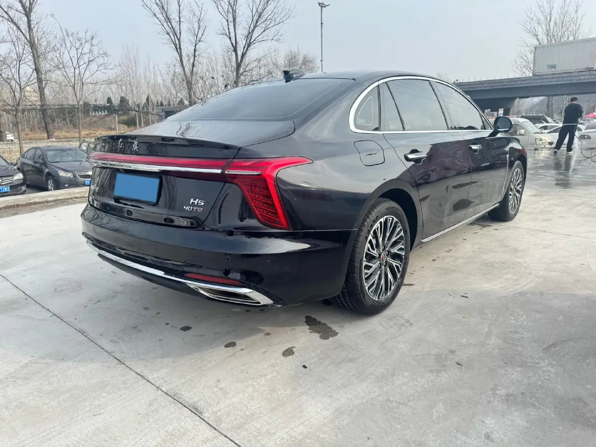 2025 HongQi H5 2.0T 224HP L4 8AT,autocango,china used car exporter,china ev exporter,chinese used car exporter,chinese used ev exporter