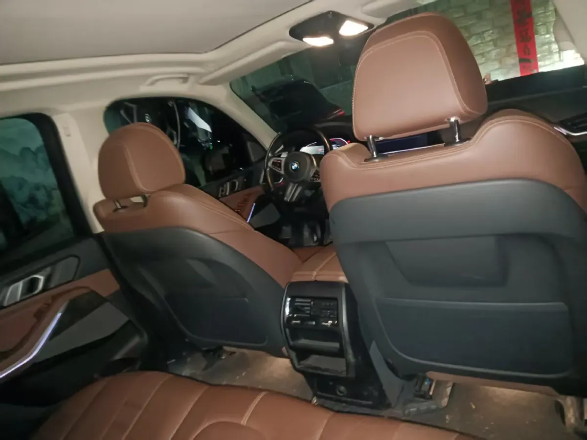 2021 BMW X5 3.0T 340HP L6 8AT,autocango,china used car exporter,china ev exporter,chinese used car exporter,chinese used ev exporter