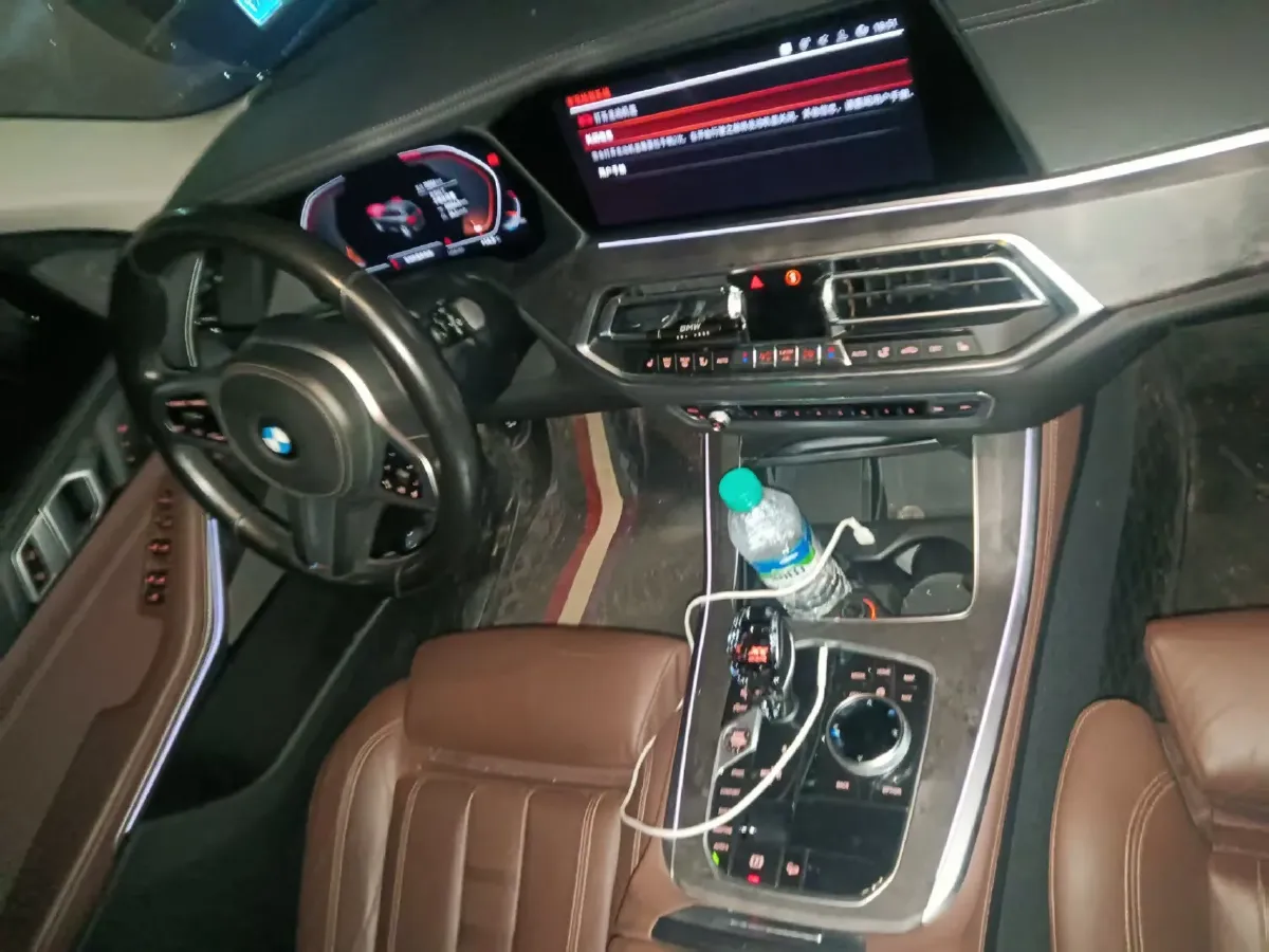 2021 BMW X5 3.0T 340HP L6 8AT,autocango,china used car exporter,china ev exporter,chinese used car exporter,chinese used ev exporter