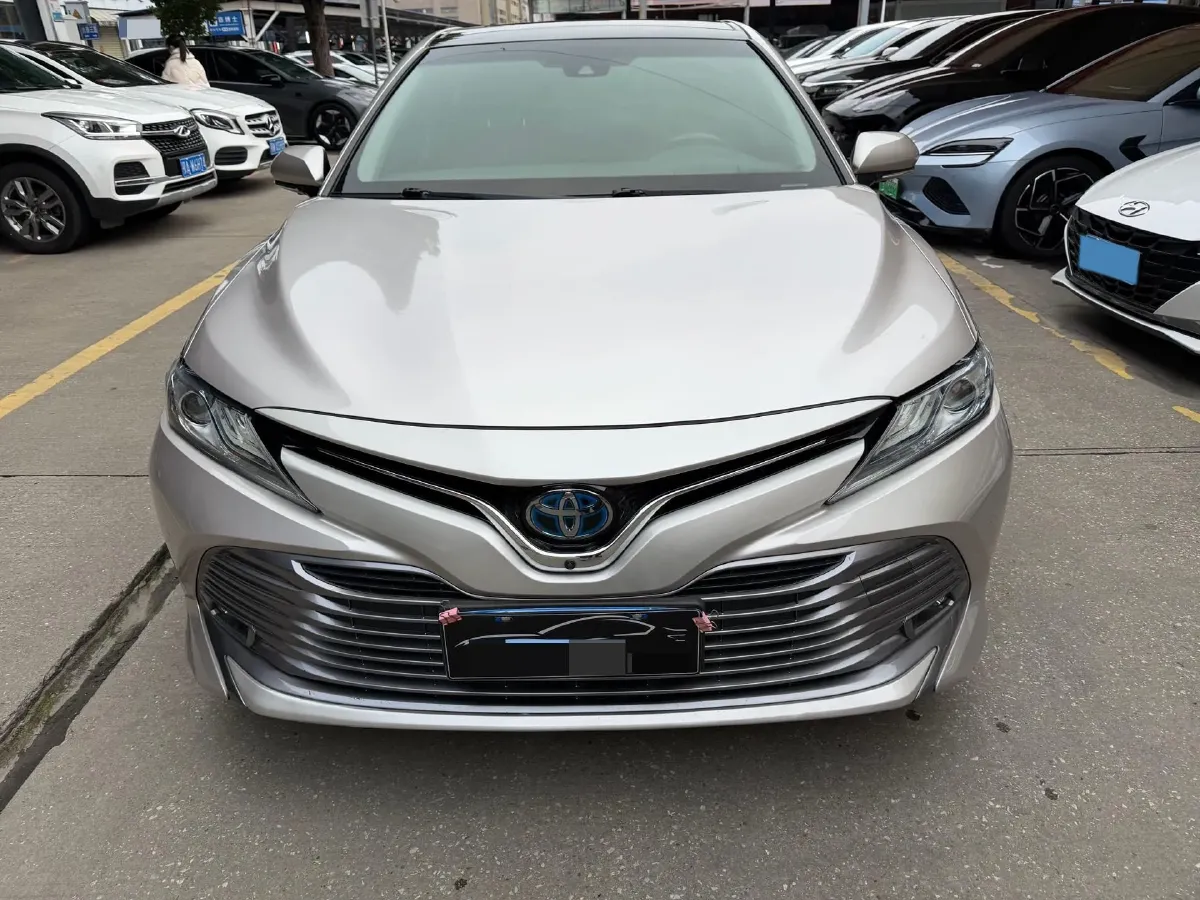 2018 Toyota Camry 2.5L 178HP L4 E-CVT Hybrid,autocango,china used car exporter,china ev exporter,chinese used car exporter,chinese used ev exporter