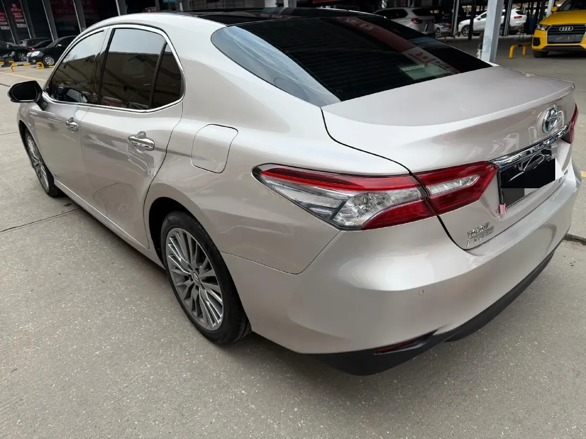 2018 Toyota Camry 2.5L 178HP L4 E-CVT Hybrid,autocango,china used car exporter,china ev exporter,chinese used car exporter,chinese used ev exporter