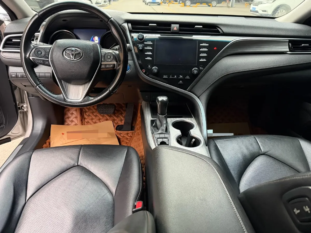 2018 Toyota Camry 2.5L 178HP L4 E-CVT Hybrid,autocango,china used car exporter,china ev exporter,chinese used car exporter,chinese used ev exporter