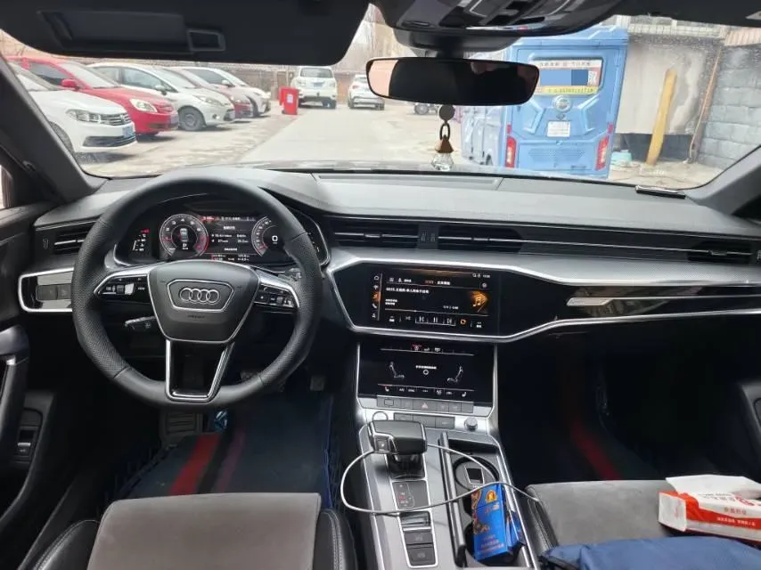 2019 Mercedes-Benz E Class 1.5T 184HP L4 9AT,autocango,china used car exporter,china ev exporter,chinese used car exporter,chinese used ev exporter