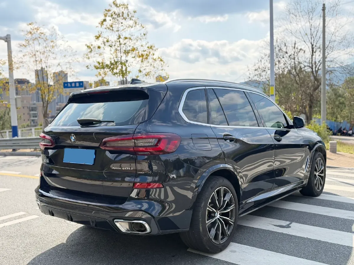 2022 BMW X5 2.0T 245HP L4 8AT,autocango,china used car exporter,china ev exporter,chinese used car exporter,chinese used ev exporter