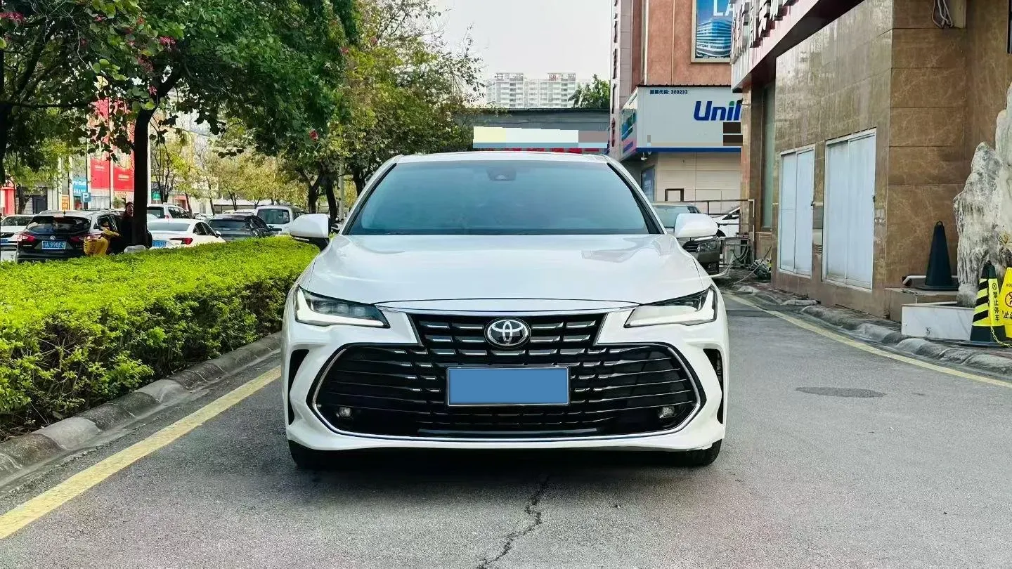 2023 Toyota Avalon 2.0L 177HP L4 CVT,autocango,china used car exporter,china ev exporter,chinese used car exporter,chinese used ev exporter