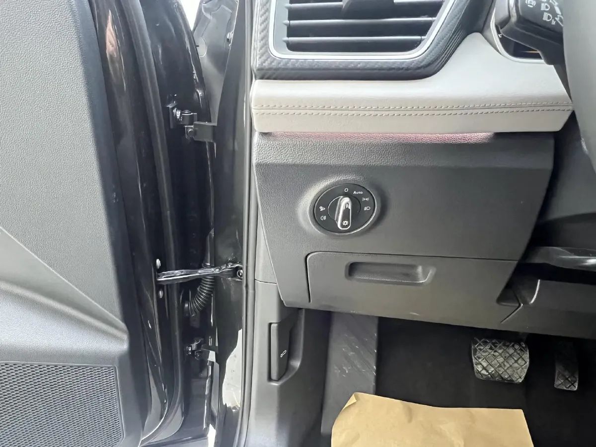 2023 Volkswagen Tayron 1.4T 150HP L4 7DCT,autocango,china used car exporter,china ev exporter,chinese used car exporter,chinese used ev exporter