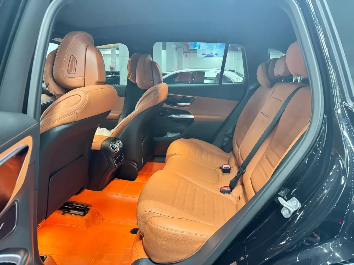 2025 Mercedes-Benz GLC Class 2.0T 258HP L4 9AT,autocango,china used car exporter,china ev exporter,chinese used car exporter,chinese used ev exporter