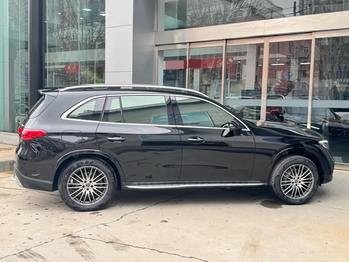 2025 Mercedes-Benz GLC Class 2.0T 258HP L4 9AT,autocango,china used car exporter,china ev exporter,chinese used car exporter,chinese used ev exporter