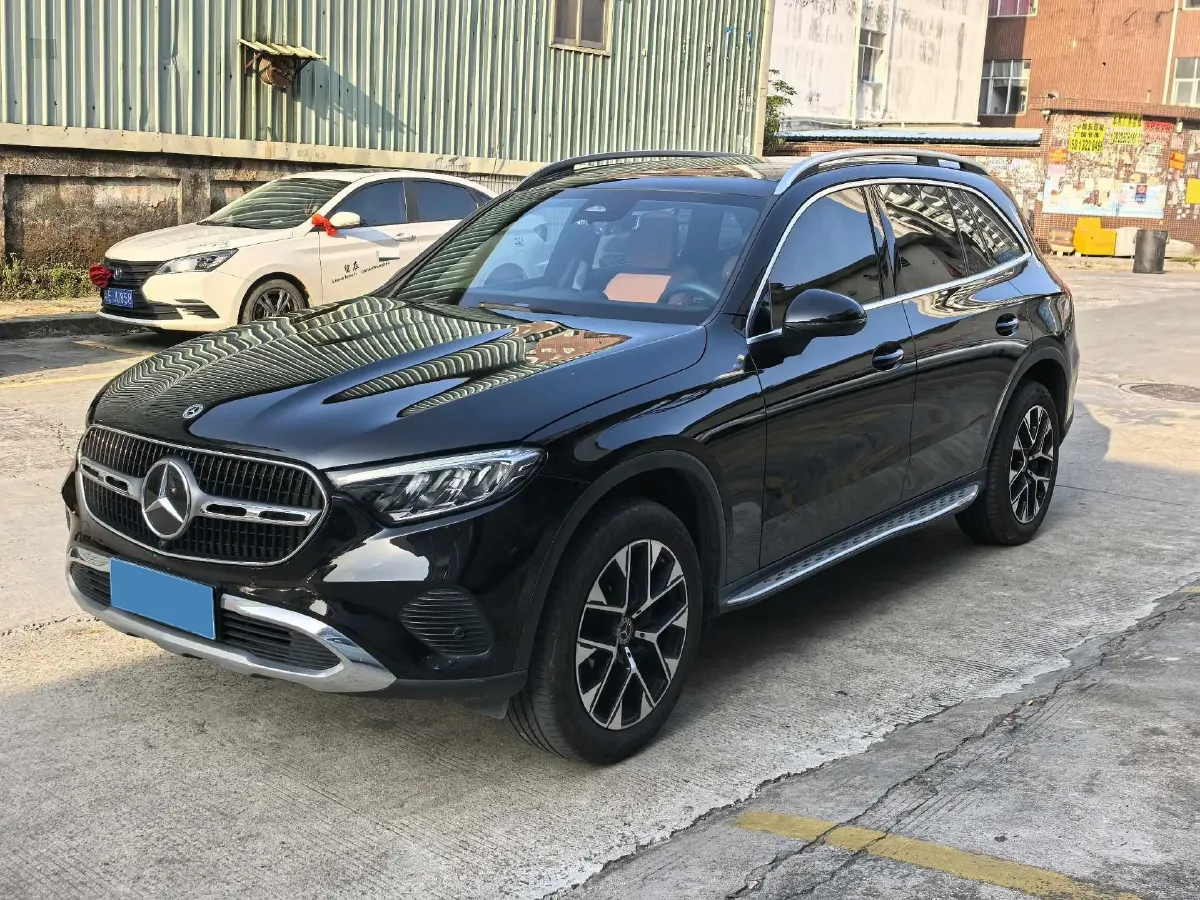 2024 Mercedes-Benz GLC Class 2.0T 204HP L4 9AT,autocango,china used car exporter,china ev exporter,chinese used car exporter,chinese used ev exporter
