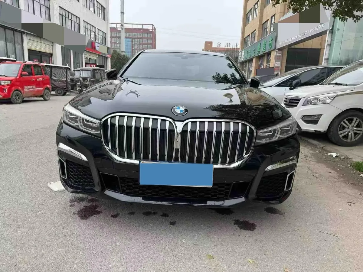 2019 BMW 7 Series 2.0T 265HP L4 8AT,autocango,china used car exporter,china ev exporter,chinese used car exporter,chinese used ev exporter