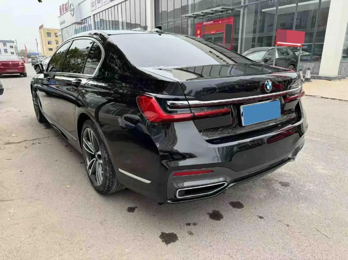 2019 BMW 7 Series 2.0T 265HP L4 8AT,autocango,china used car exporter,china ev exporter,chinese used car exporter,chinese used ev exporter