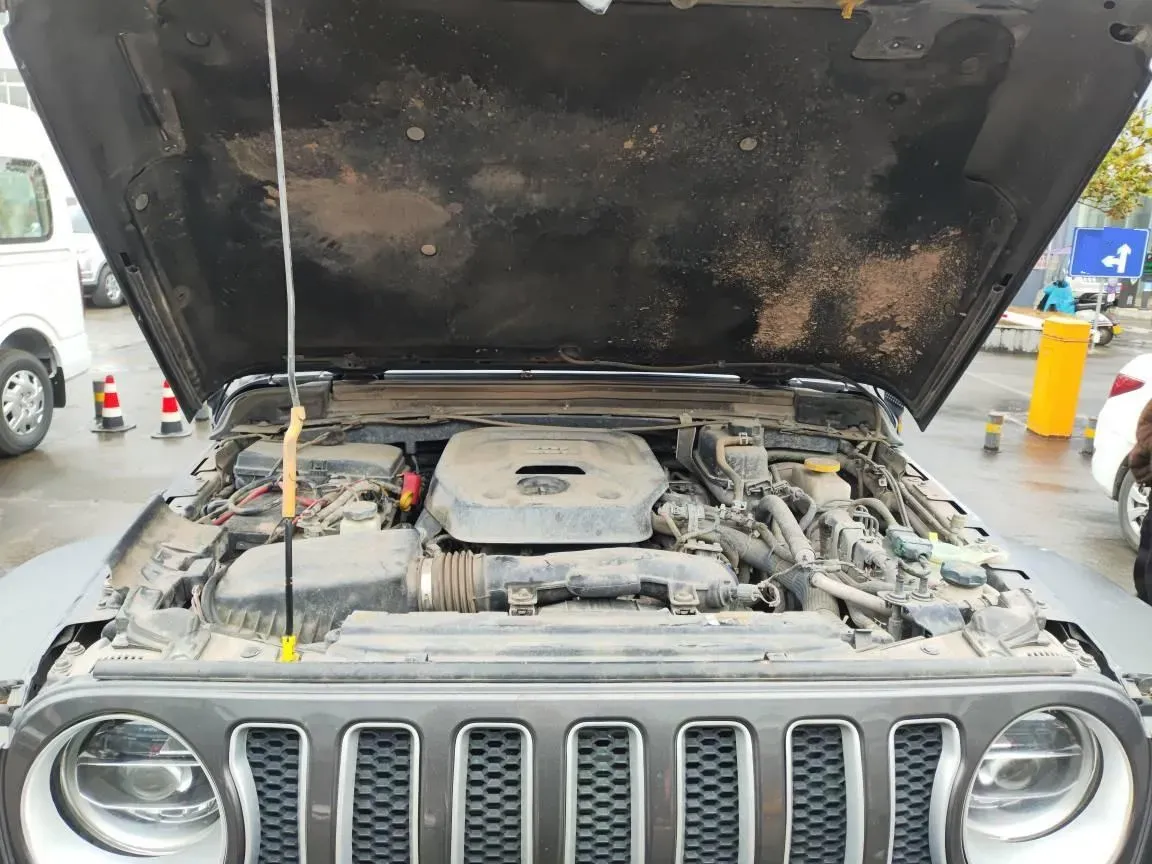 2018 Jeep Wrangler 2.0T 266HP L4 8AT,autocango,china used car exporter,china ev exporter,chinese used car exporter,chinese used ev exporter