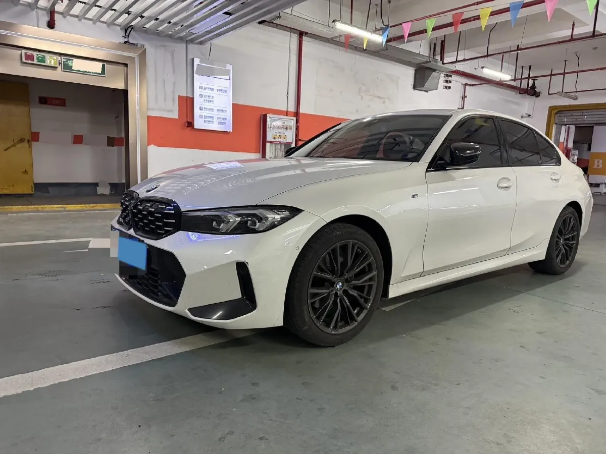 2024 BMW 3 Series 2.0T 184HP L4 8AT,autocango,china used car exporter,china ev exporter,chinese used car exporter,chinese used ev exporter