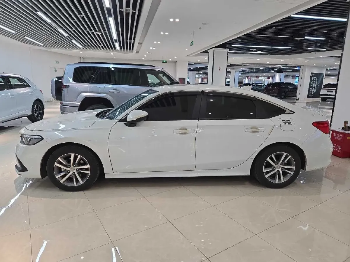 2023 Honda Civic 1.5T 182HP L4 CVT,autocango,china used car exporter,china ev exporter,chinese used car exporter,chinese used ev exporter