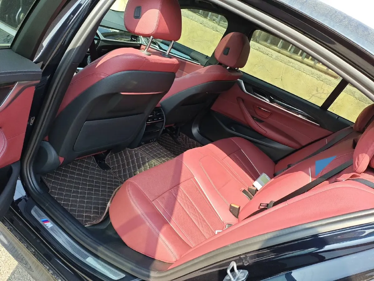 2022 BMW 5 Series 2.0T 184HP L4 8AT,autocango,china used car exporter,china ev exporter,chinese used car exporter,chinese used ev exporter