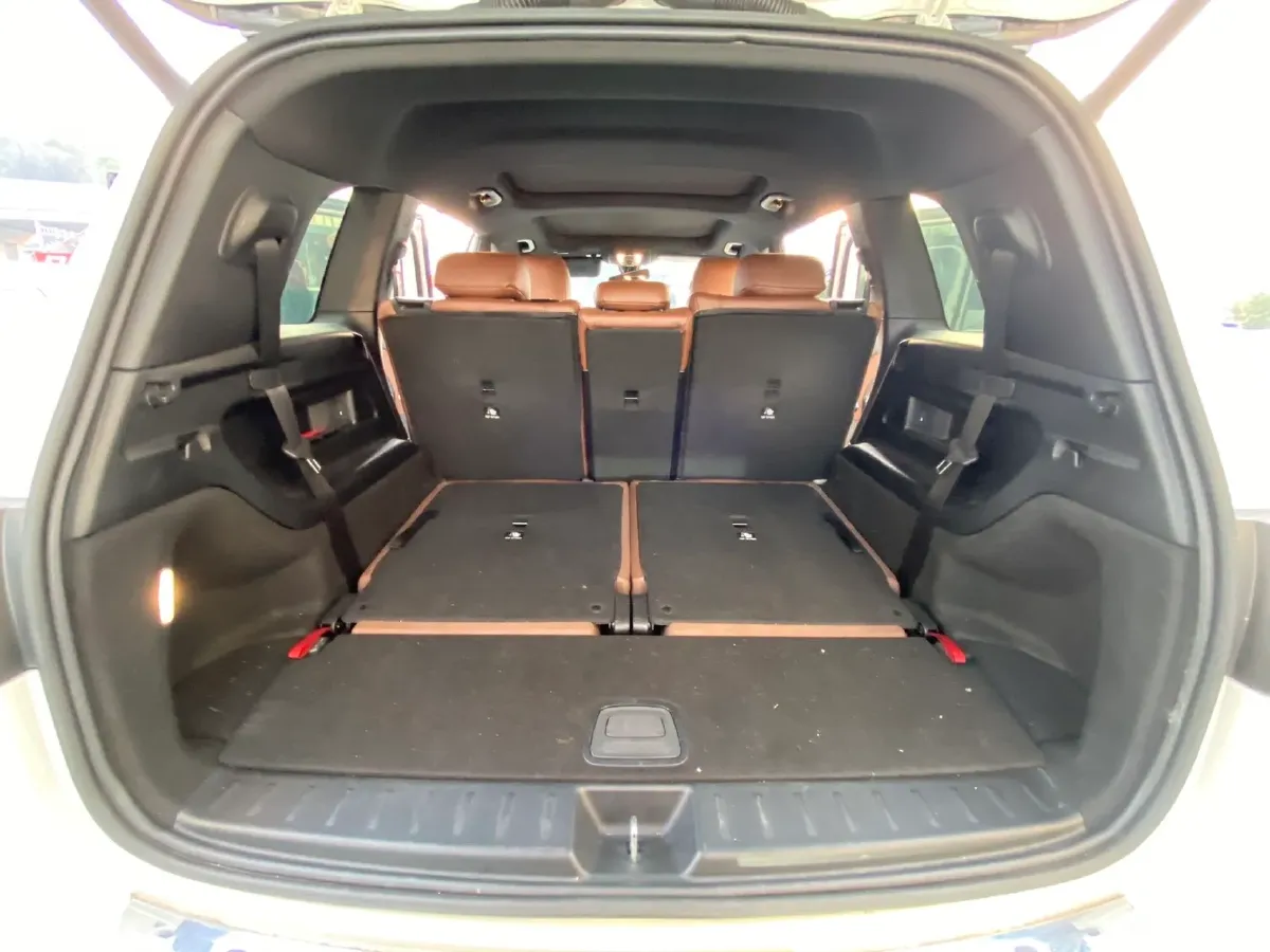 2020 Mercedes-Benz GLB Class 1.3T 163HP L4 7DCT,autocango,china used car exporter,china ev exporter,chinese used car exporter,chinese used ev exporter