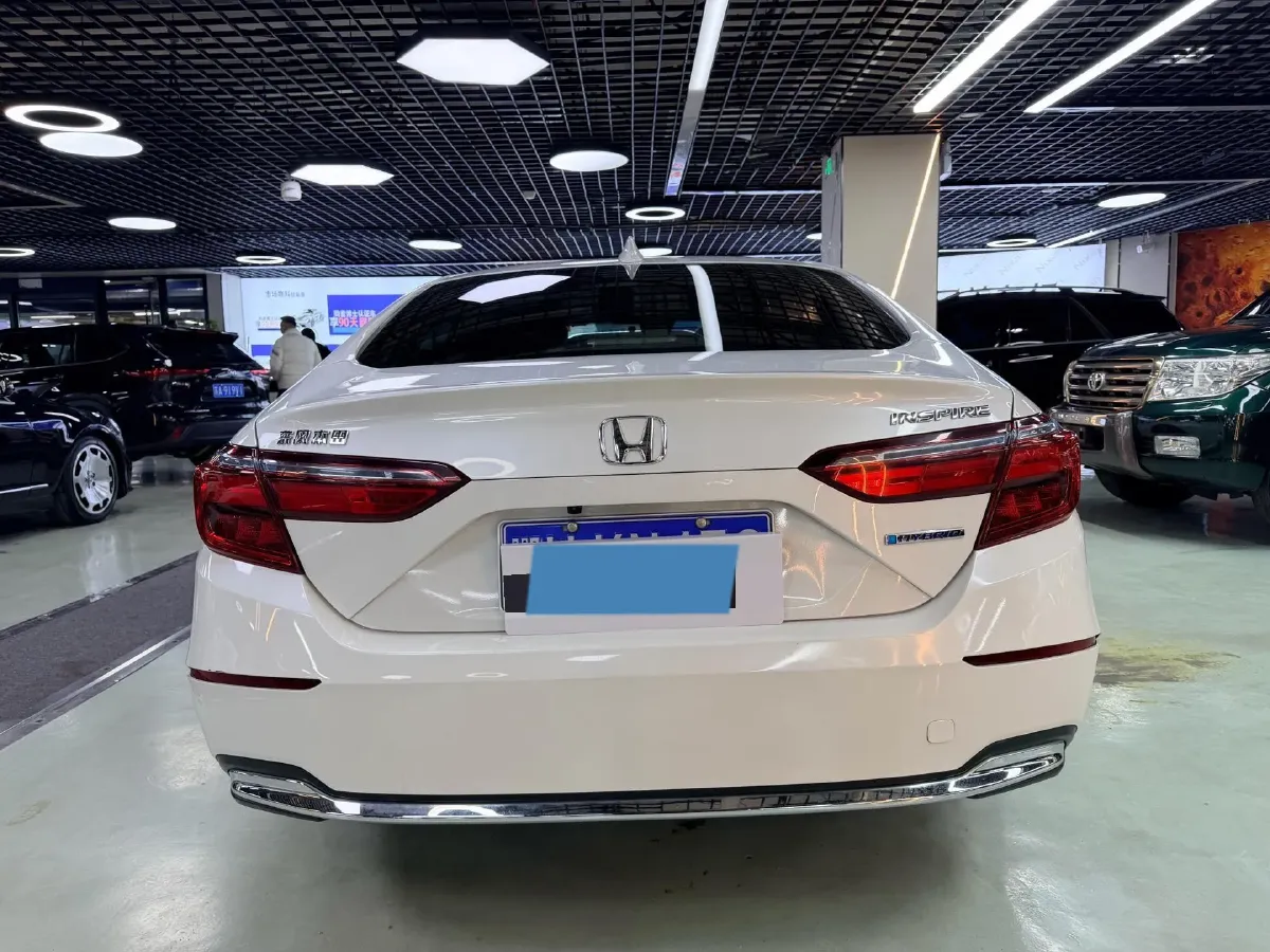 2019 Honda Inspire 2.0L 146HP L4 E-CVT Hybrid,autocango,china used car exporter,china ev exporter,chinese used car exporter,chinese used ev exporter