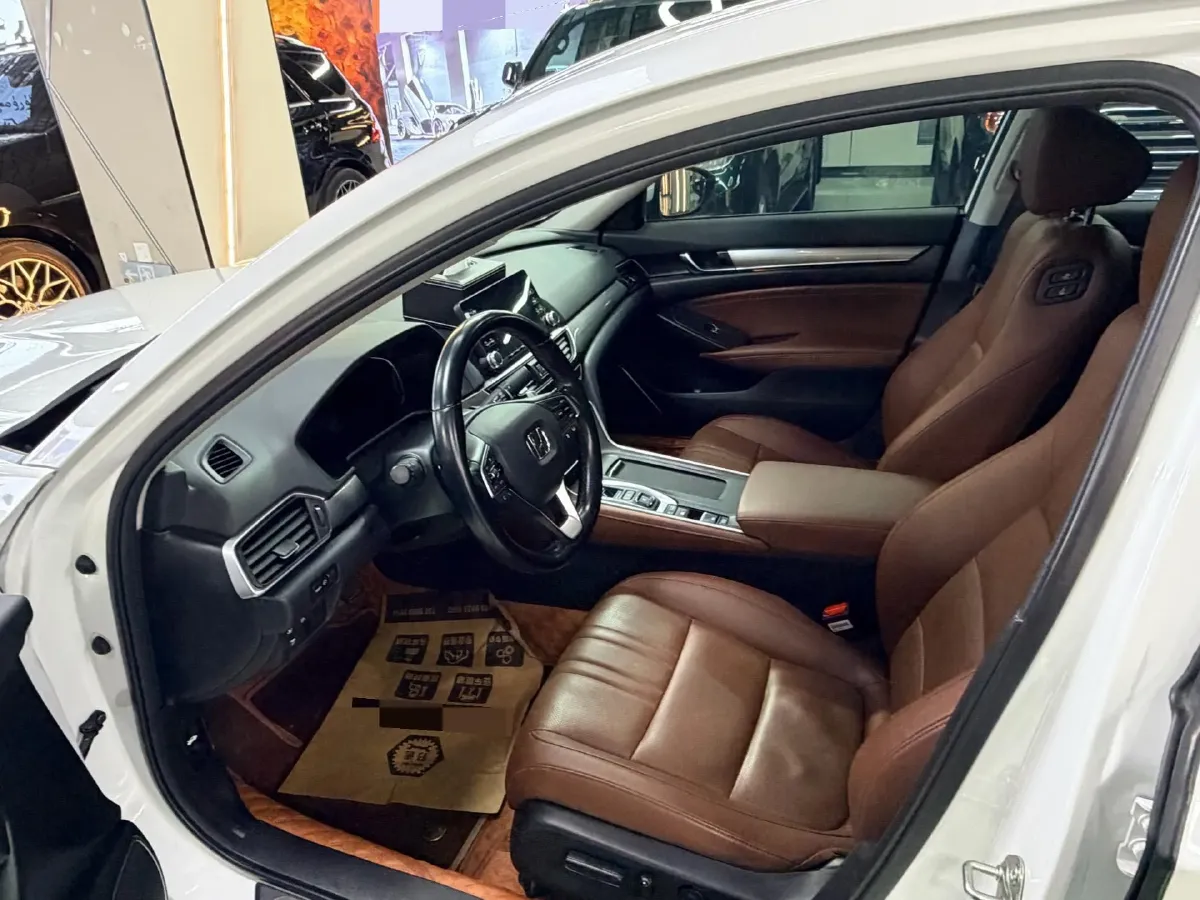 2019 Honda Inspire 2.0L 146HP L4 E-CVT Hybrid,autocango,china used car exporter,china ev exporter,chinese used car exporter,chinese used ev exporter