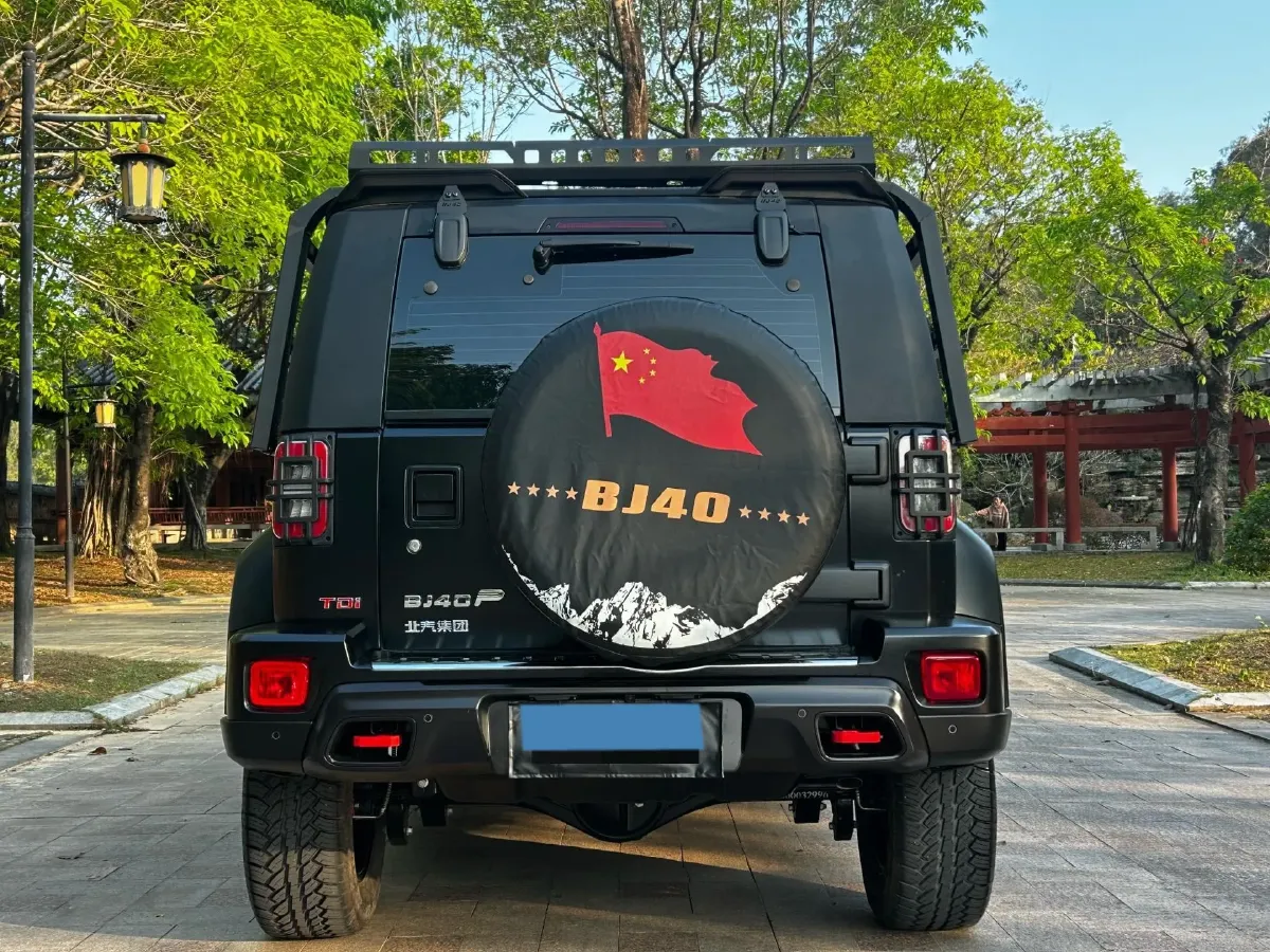 2024 Beijing BJ40 2.0T 163HP L4 8AT,autocango,china used car exporter,china ev exporter,chinese used car exporter,chinese used ev exporter