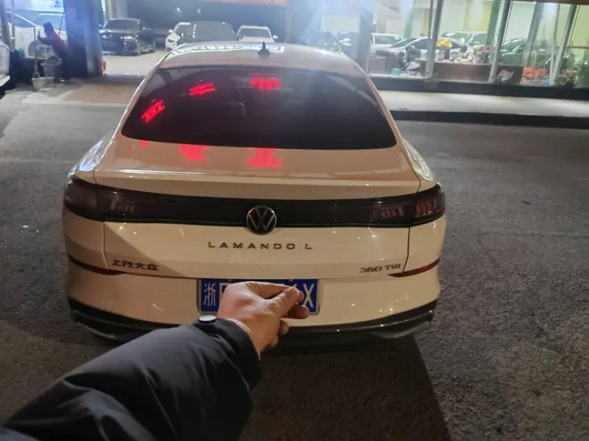 2023 Volkswagen Lamando 1.4T 150HP L4 7DCT,autocango,china used car exporter,china ev exporter,chinese used car exporter,chinese used ev exporter