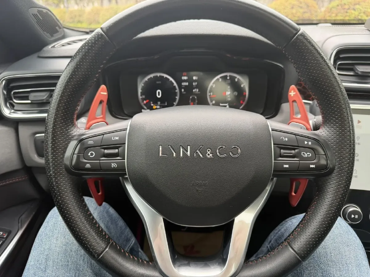 2021 LYNK&CO 03 2.0T 190HP L4 6AT,autocango,china used car exporter,china ev exporter,chinese used car exporter,chinese used ev exporter