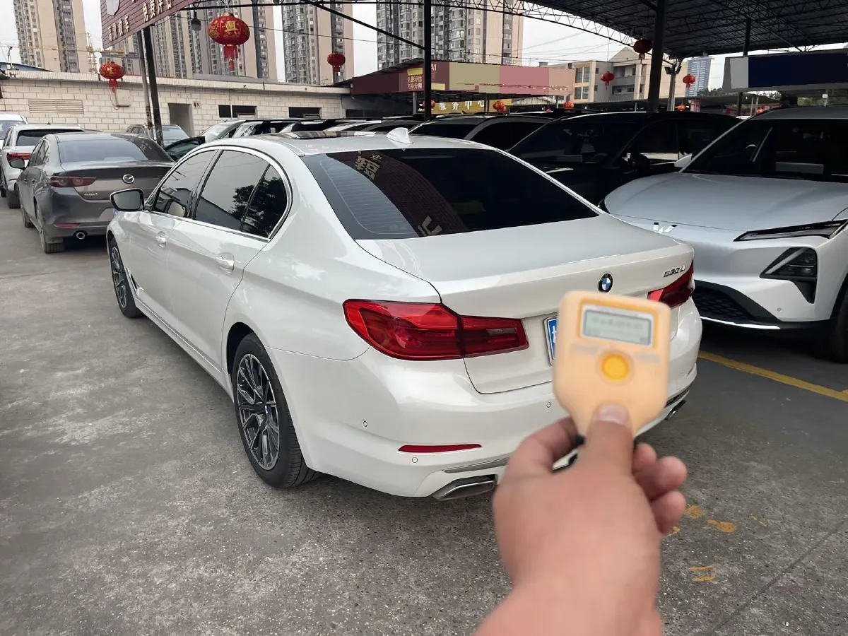 2020 BMW 5 Series 2.0T 252HP L4 8AT,autocango,china used car exporter,china ev exporter,chinese used car exporter,chinese used ev exporter