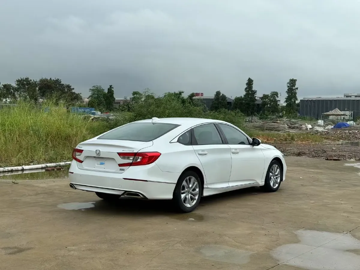 2018 Honda Accord 1.5T 194HP L4 CVT,autocango,china used car exporter,china ev exporter,chinese used car exporter,chinese used ev exporter