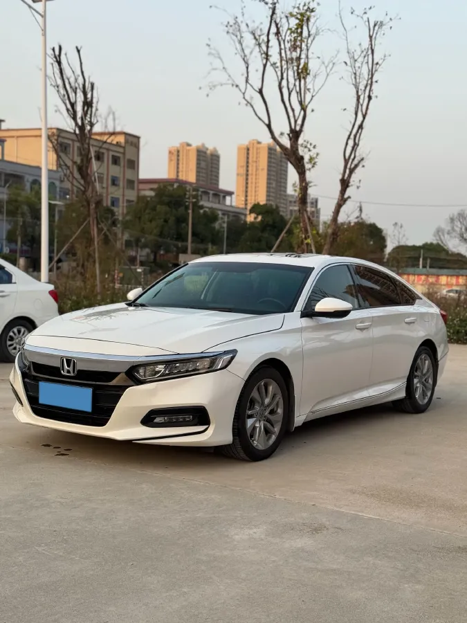 2018 Honda Accord 1.5T 194HP L4 CVT,autocango,china used car exporter,china ev exporter,chinese used car exporter,chinese used ev exporter