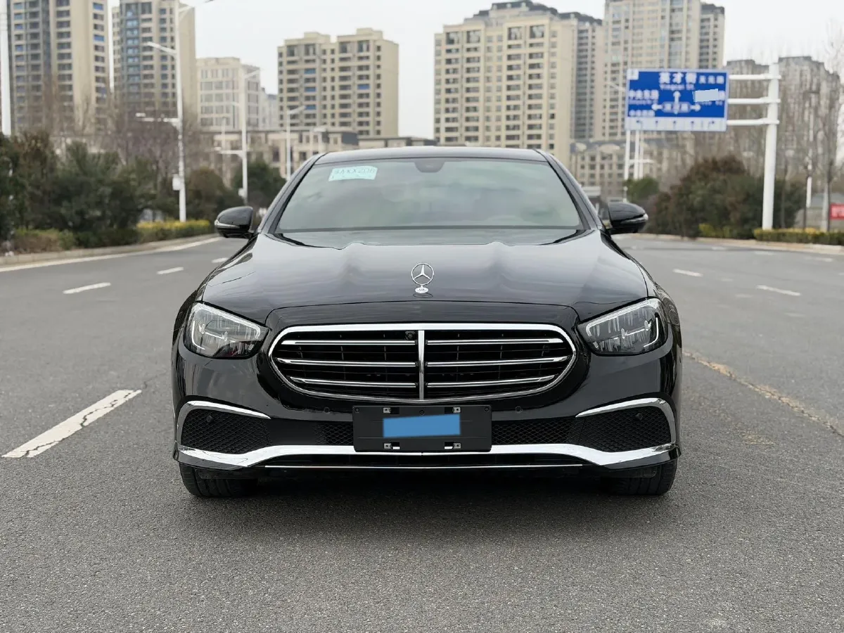 2023 Mercedes-Benz E Class 2.0T 211HP L4 9AT PHEV 25.4KWH,autocango,china used car exporter,china ev exporter,chinese used car exporter,chinese used ev exporter