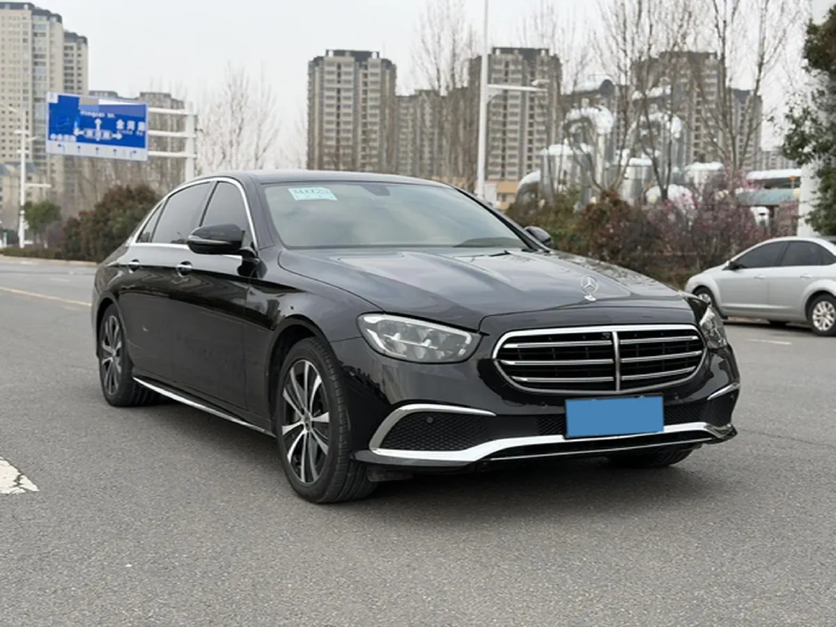 2023 Mercedes-Benz E Class 2.0T 211HP L4 9AT PHEV 25.4KWH,autocango,china used car exporter,china ev exporter,chinese used car exporter,chinese used ev exporter