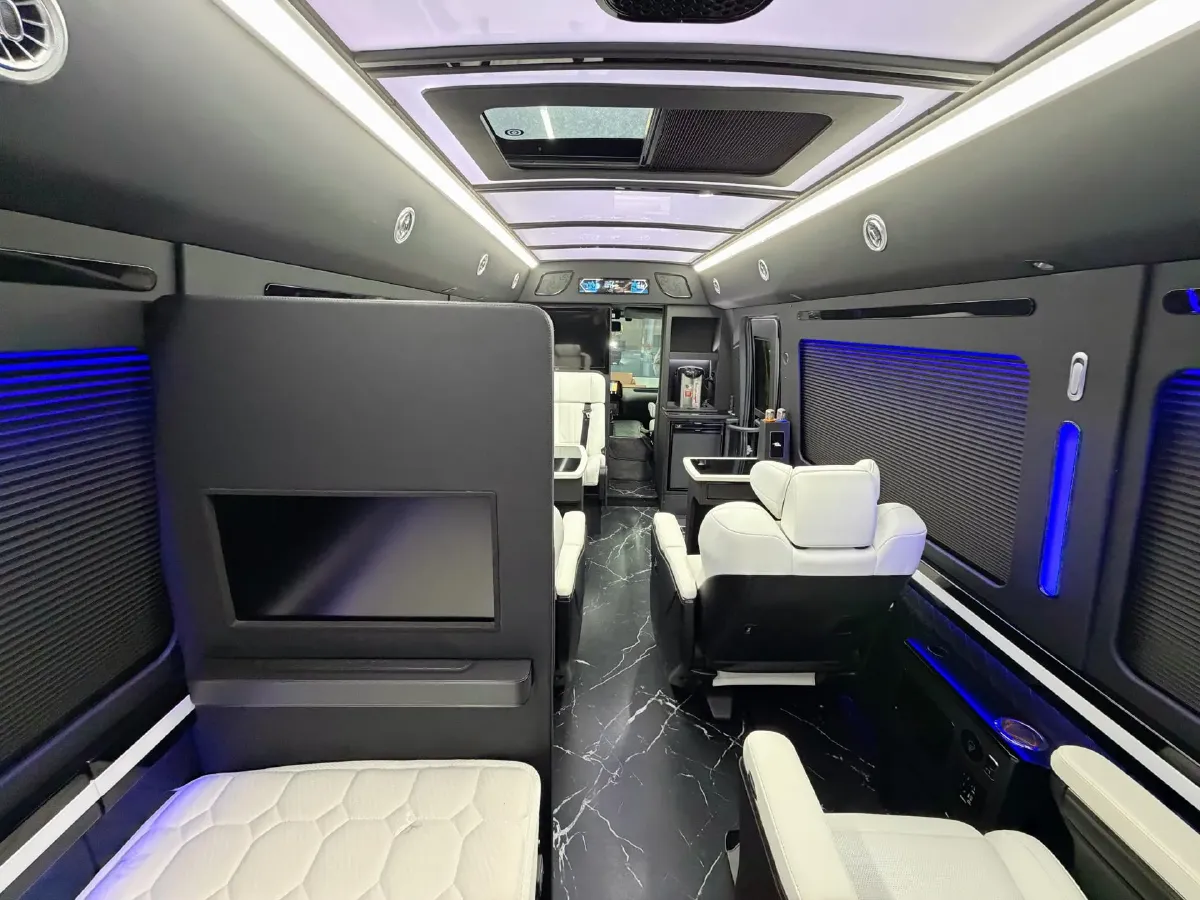 2020 Skoda Octavia 1.5L 113HP L4 5MT,autocango,china used car exporter,china ev exporter,chinese used car exporter,chinese used ev exporter