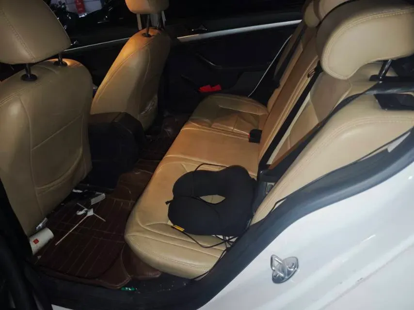 2015 Volkswagen Lavida 1.6L 110HP L4 6AT,autocango,china used car exporter,china ev exporter,chinese used car exporter,chinese used ev exporter