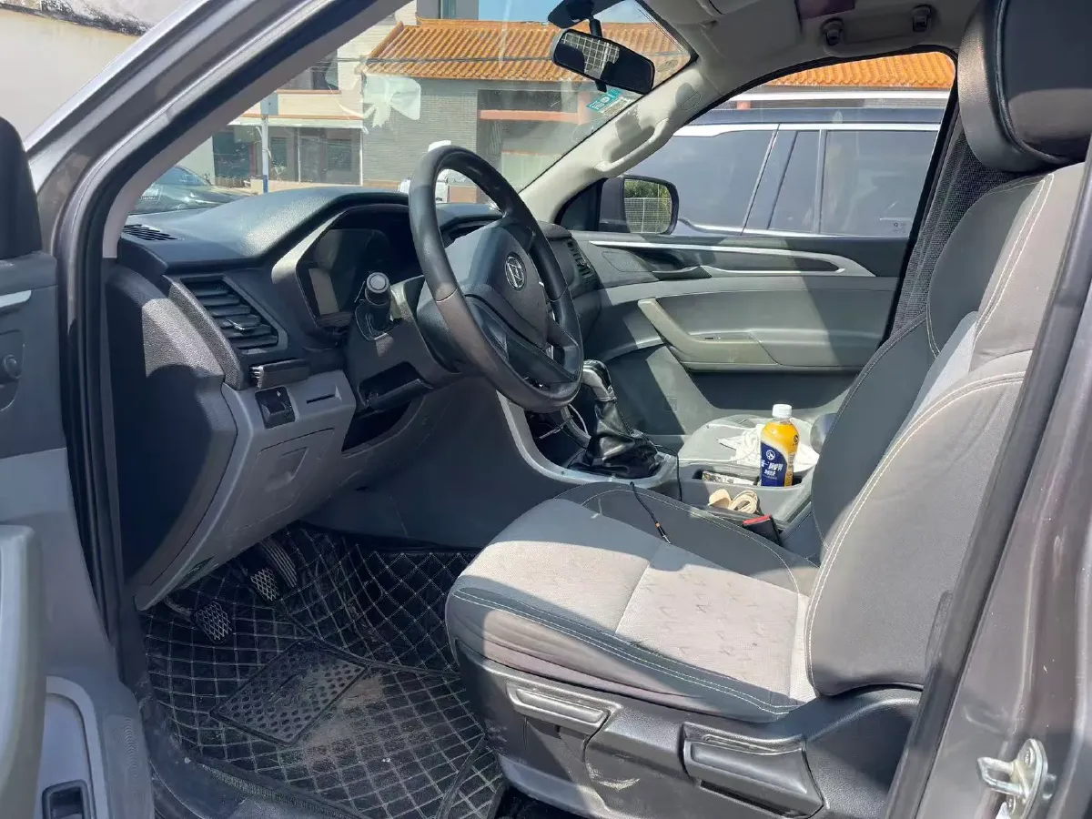 2017 MAXUS T60 2.8T 150HP L4 6MT,autocango,china used car exporter,china ev exporter,chinese used car exporter,chinese used ev exporter