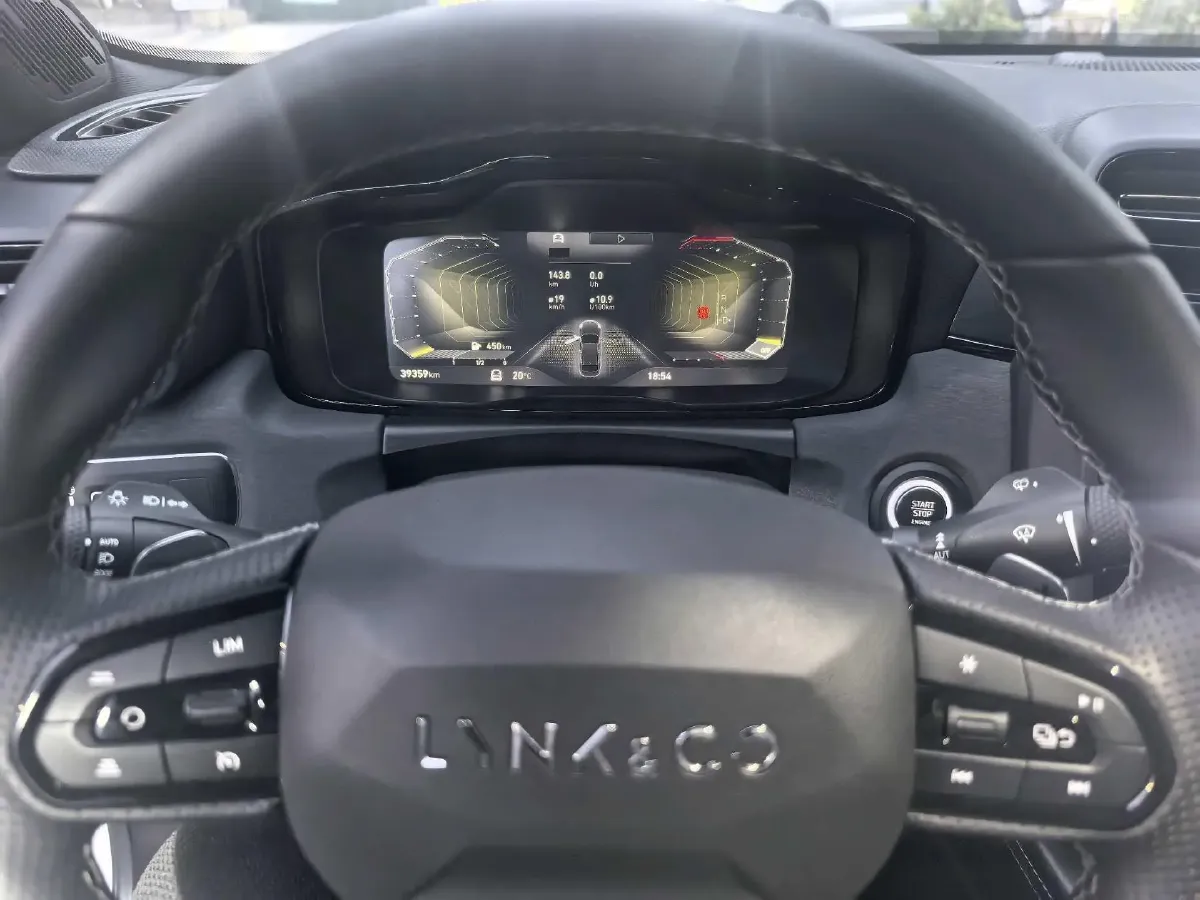 2022 LYNK&CO 03 2.0T 190HP L4 7DCT,autocango,china used car exporter,china ev exporter,chinese used car exporter,chinese used ev exporter